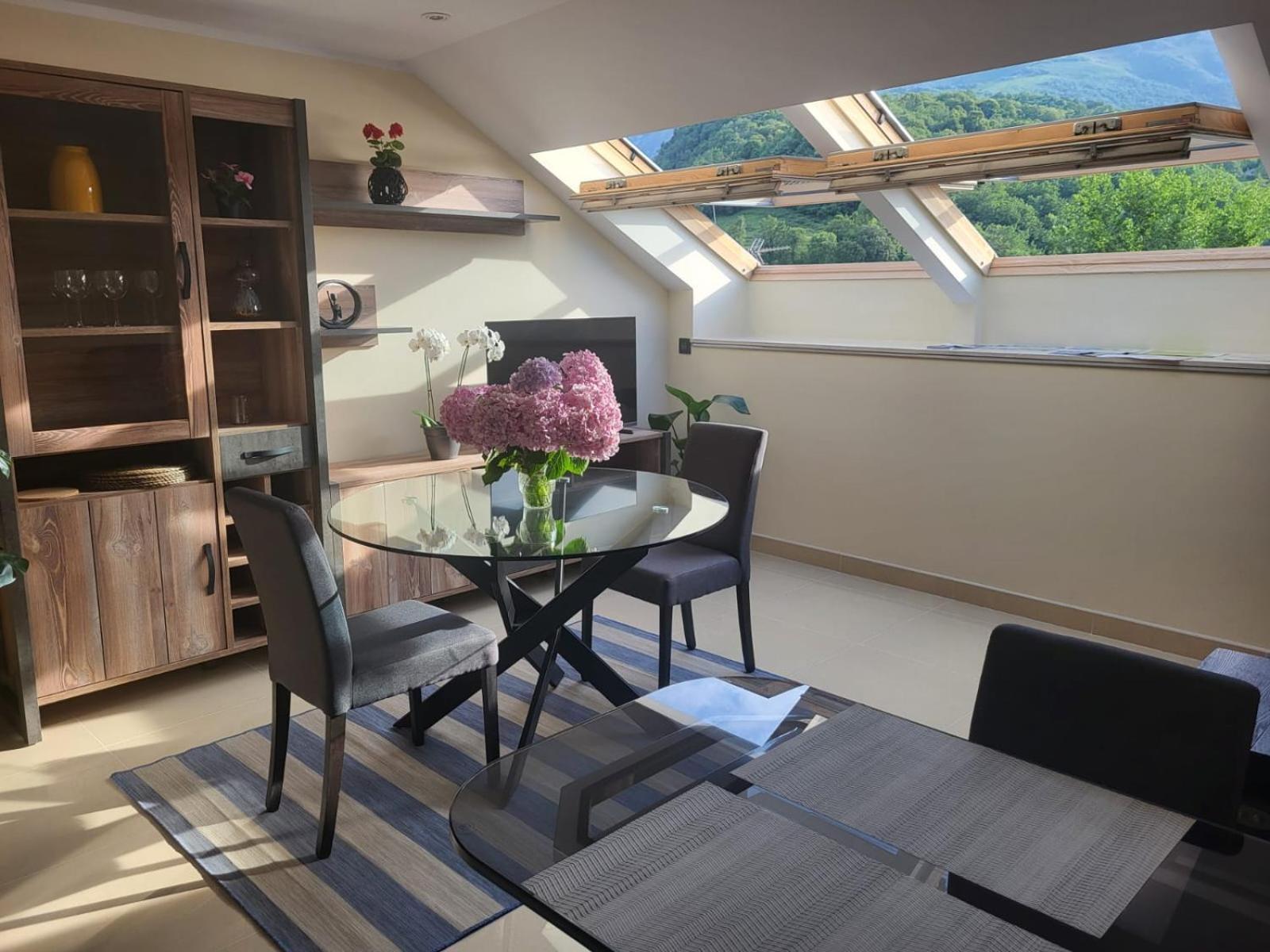 Apartament Atico El Cueton Arenas De Cabrales Zewnętrze zdjęcie
